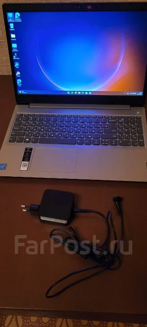 Lenovo IdeaPad 3. 15", 4����, ��� 8 ��, ���� 256���, WiFi: 1, Bluetooth: 1, ����������� �� 36��. ����