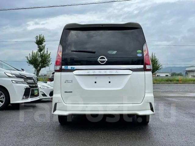 Nissan Serena. ��������, 4wd, 2.0 (150��.�.), ������, 32 000����. ��, �/�. ��� ����� �� ������������ ����