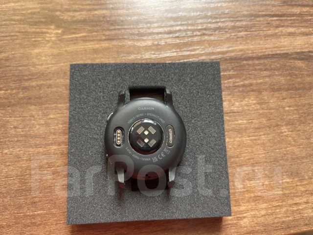 Garmin Venu. GPS, NFC ����