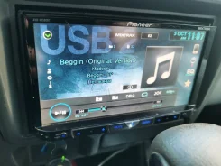 Pioneer AVH-X8500BT ����