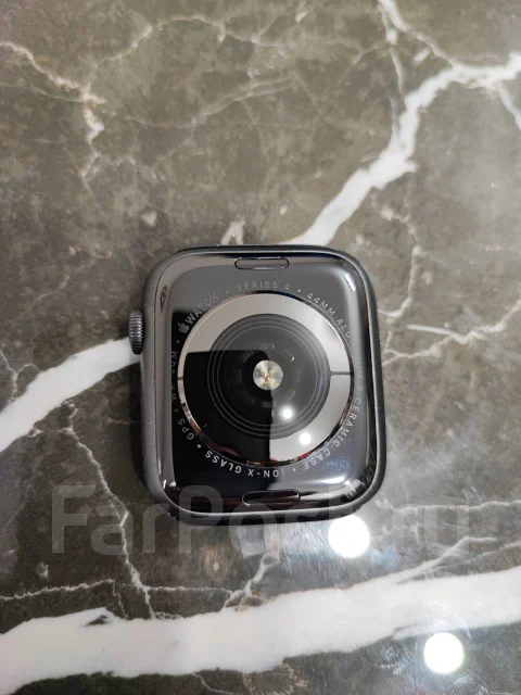 Apple Watch Series 4. GPS, NFC, IP68 ����