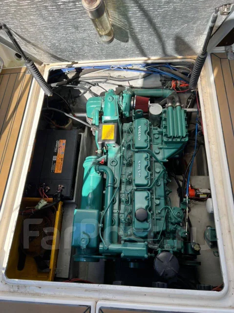 Yamaha SC-32. 1990 ���, ����� 11��., ��������� ������������, 400��.�., ������ ����
