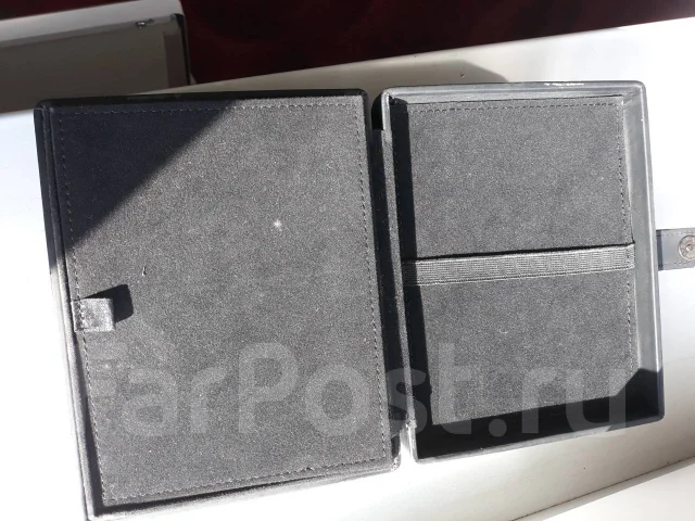 Vertu. �/�, ������, ��������� ����