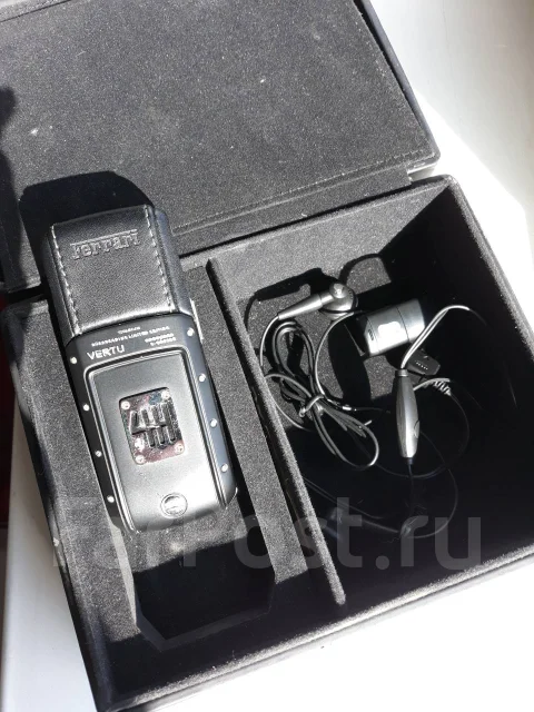 Vertu. �/�, ������, ��������� ����