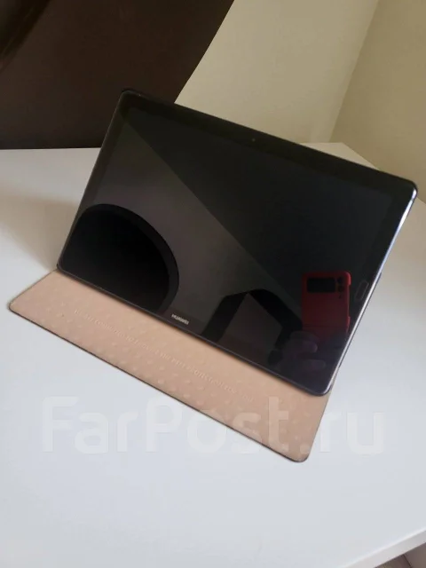 Huawei MediaPad M5. 10.8 ������ ����