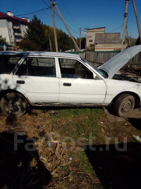 Toyota Corona. �������, ��������, 1.5 (79��.�.), ������, 350 000����. �� ����