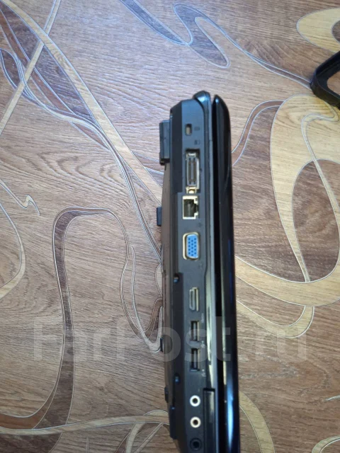 Acer Aspire 5530G. 15", WiFi: 1, Bluetooth: 1 ����