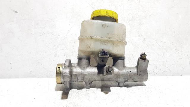 Тормозной цилиндр задний ниссан блюберд 14. Тормозной цилиндр задний ниссан блюберд 14. Гтц 3j 100 718 nissan. Тормозной цилиндр ниссан блюберд. Главный тормозной цилиндр ниссан блюберд силфи.