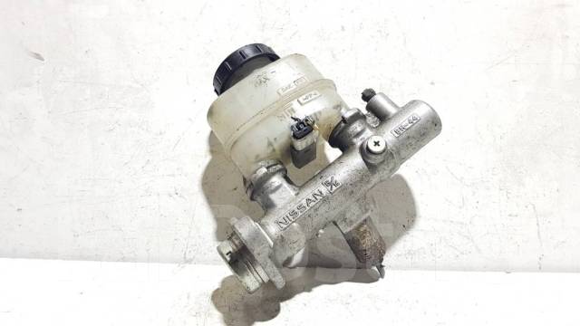 Тормозной цилиндр ниссан блюберд. Задний тормозной цилиндр ниссан санни. Гтц ниссан блюберд. Главный тормозной цилиндр ниссан ларго ld20t. Тормозной цилиндр ниссан блюберд.