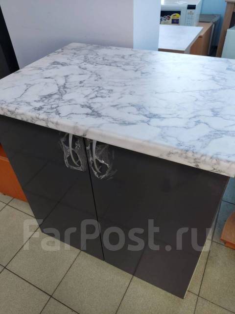 Стол кухонный рабочий Новый - Мебель в Уссурийске