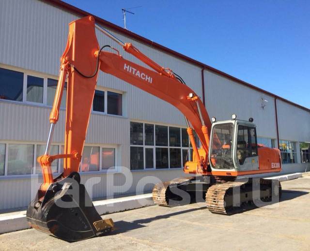Услуги гусеничного экскаватора Hitachi EX200 в Находке