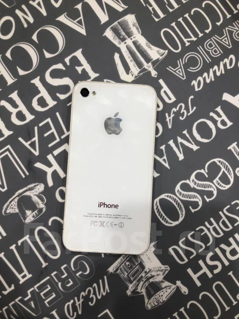 Apple iPhone 4s. �/�, �����, 3G ����