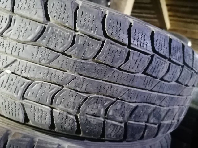 Dunlop Graspic DS1. ������, ��� �����, �/�, ����� 50 % ����