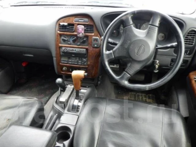 Nissan Terrano Regulus. JRR50, QD32TI ����