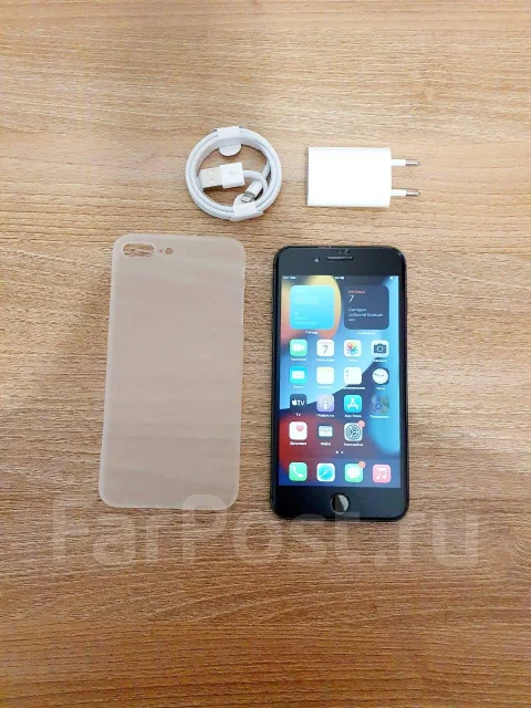 Apple iPhone 8 Plus. �/�, ������, 3G, 4G LTE, ����������, NFC ����