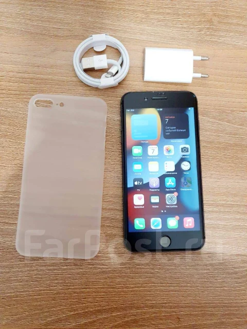 Apple iPhone 8 Plus. �/�, ������, 3G, 4G LTE, ����������, NFC ����