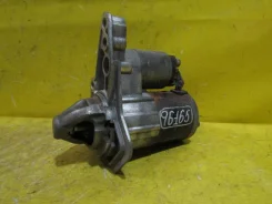 ������� Nissan Juke 13� 96165 233001KA1C ����