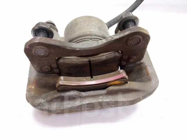 Предний левый тормозной суппорт 47750-B5010 Daihatsu Hijet Truck купить ...