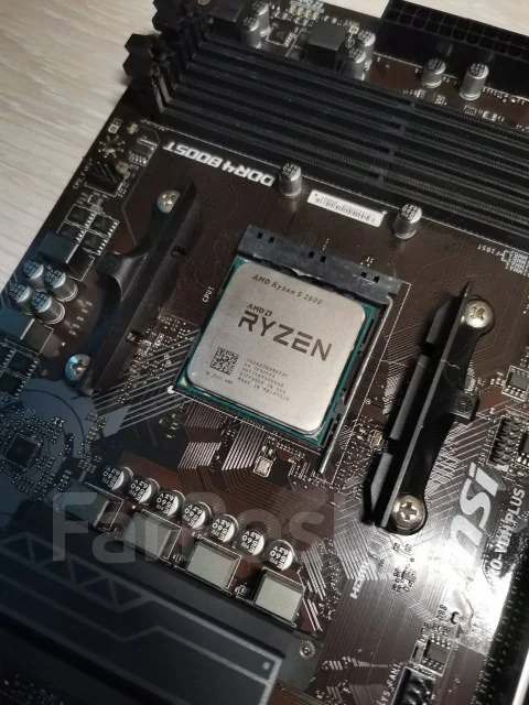 AMD Ryzen 5 2600 ����