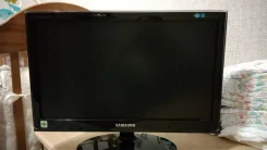 Samsung. 20" ����