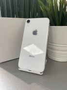 Apple iPhone Xr. �/�, �����, NFC ����
