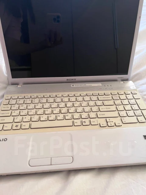 Sony VAIO. 16.1", ��� 16 ��, WiFi: 1, Bluetooth: 1, ����������� �� 1��. ����