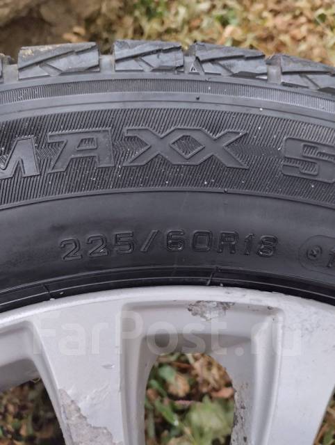 Dunlop Winter Maxx SJ8 225/60R18 Зима R18 5/100 - Колёса во Владивостоке