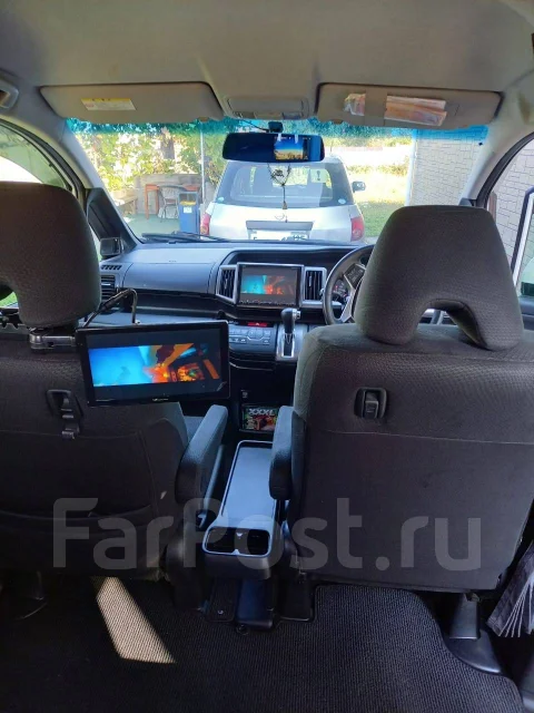 Honda Stepwgn. ��������, 4wd, 2.0 (150��.�.), ������, 203 000����. �� ����