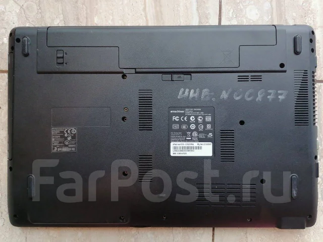 eMachines E732. 15.6", ��� 2048 ��, ���� 250���, WiFi: 1, ����������� �� 4��. ����