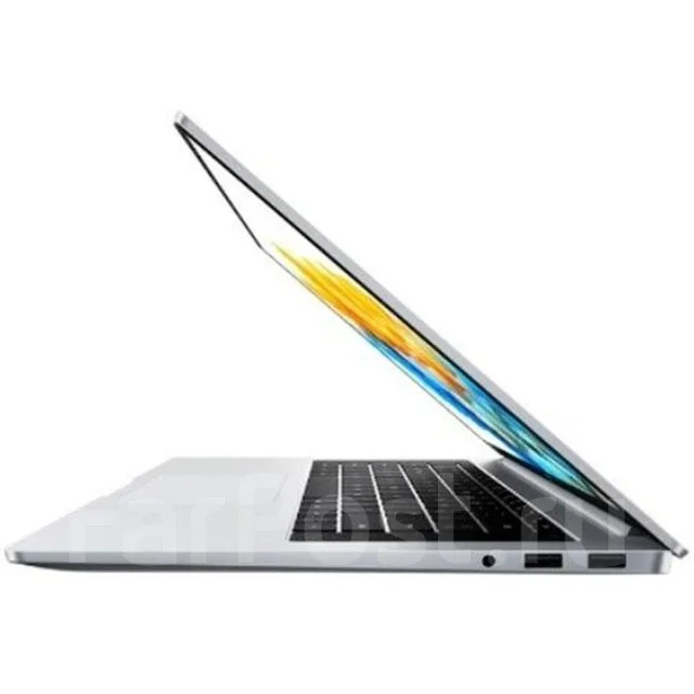 Honor MagicBook Pro. 16.1", 3����, ��� 16 ��, ���� 512���, WiFi: 1, Bluetooth: 1, ����������� �� 12��. ����