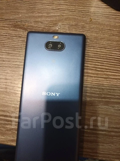 Sony Xperia 10. �/�, ���������� ����