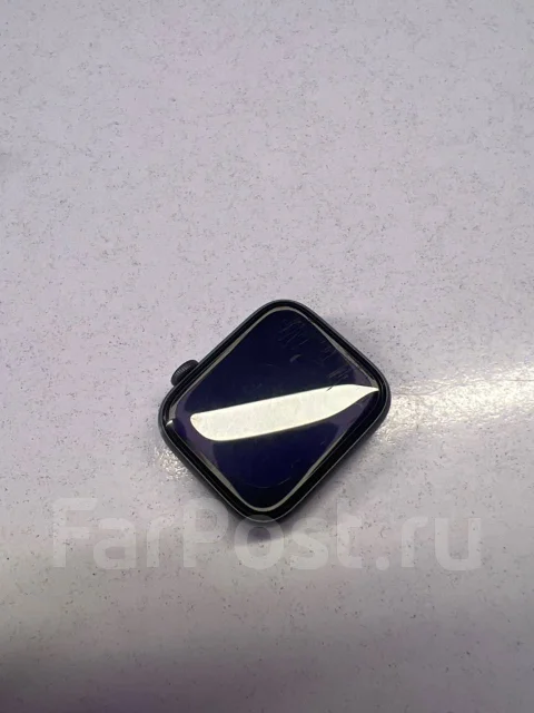 Apple Watch Series 4. NFC ����