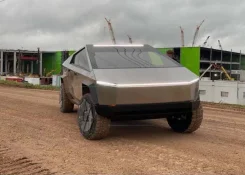 Tesla. �������, 4wd, 0.3 (775��.�.), �������������, 10����. ��, �/�. ��� ����� �� ������ ����