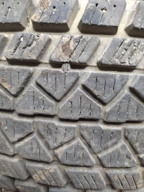 Bridgestone Winter Dueler DM-01. ������, ��� �����, �/�, ����� 40 % ����