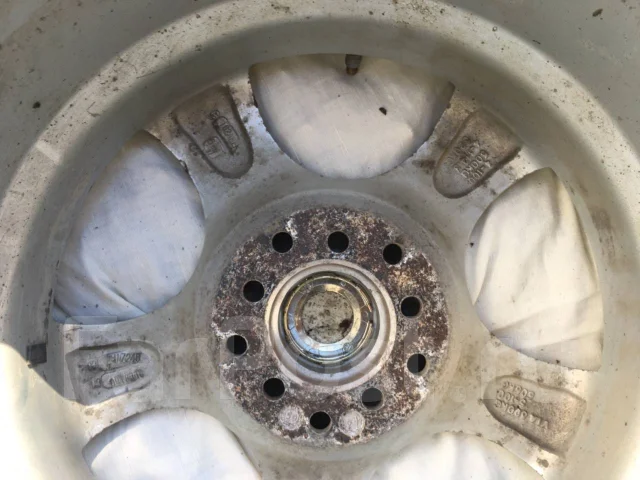 Lizea. 6.5x15", 5x114.3, ET48, �� 73,1���. ����