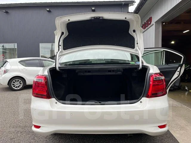 Toyota Corolla Axio. �������, ��������, 1.5 (109��.�.), ������, 20 000����. ��, �/�. ��� ����� �� ������������ ����