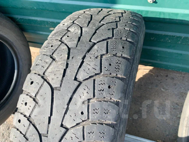 Hankook Winter i*Pike RW11. ������, 2014 ���, �/�, ����� 70 % ����
