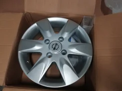 Replay NS43. 5.5x15", 4x114.3, ET40, �� 66,1���. ����