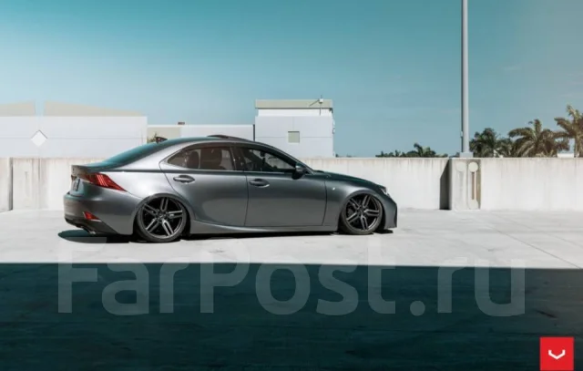 Vossen HF-1. 8.0x18", 5x112, ET40, �� 66,6���. ����