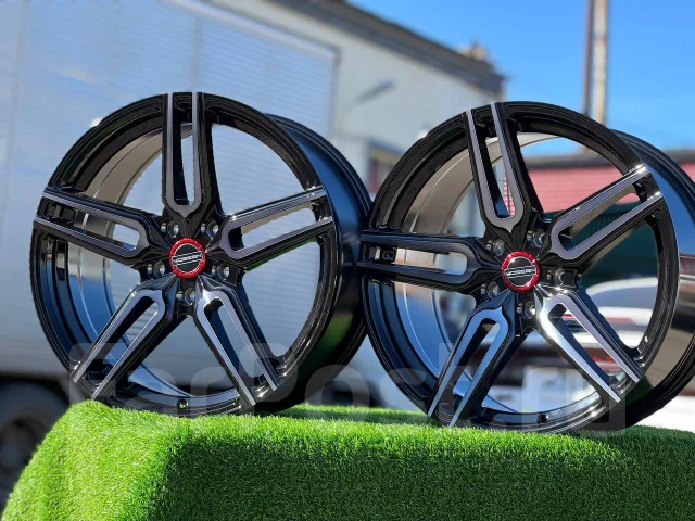 Vossen HF-1. 8.0x18", 5x112, ET40, �� 66,6���. ����