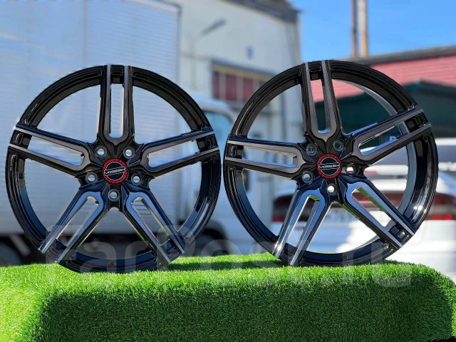Vossen HF-1. 8.0x18", 5x112, ET40, �� 66,6���. ����