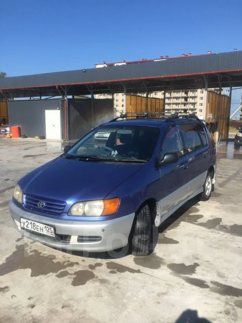 Toyota Ipsum. �������, 4wd, 2.0, ������, 280����. �� ����