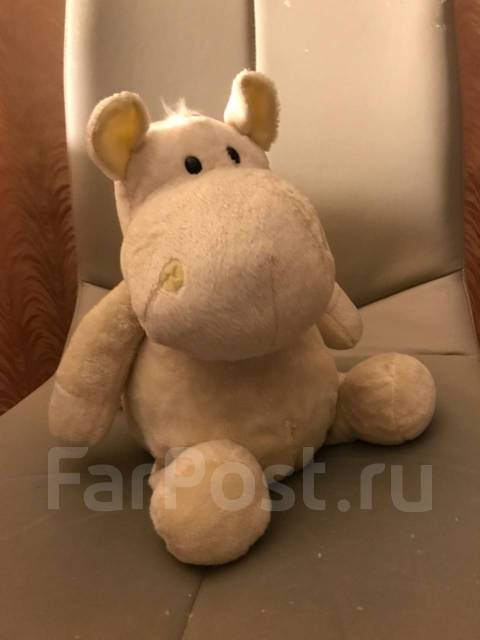 Игрушка мягкая белый бегемот, новый, в наличии. Цена: 200₽ во Владивостоке