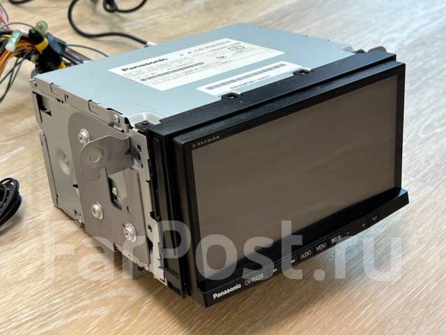 Магнитола 2 DIN Panasonic Strada CN-RS02DFA - Магнитолы во Владивостоке