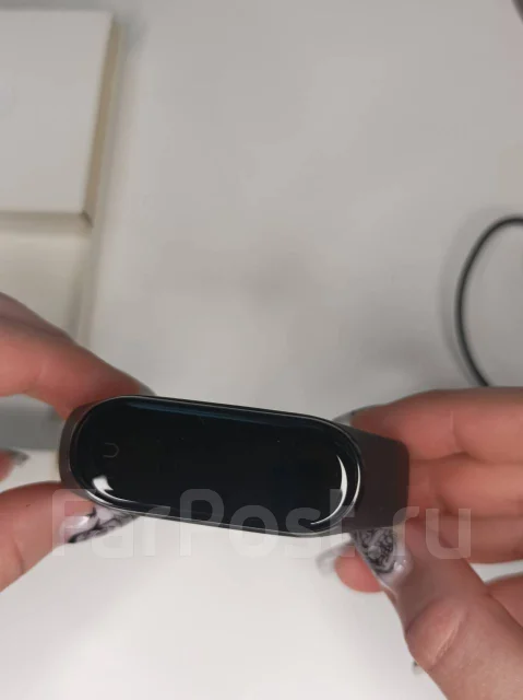Xiaomi Mi Band 4. NFC ����
