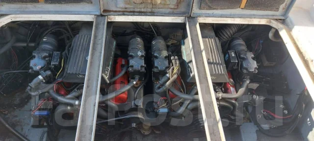 Searay. 1988 ���, ����� 7��., ��������� ������������, 300��.�., ������ ����