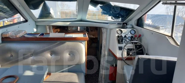 Searay. 1988 ���, ����� 7��., ��������� ������������, 300��.�., ������ ����