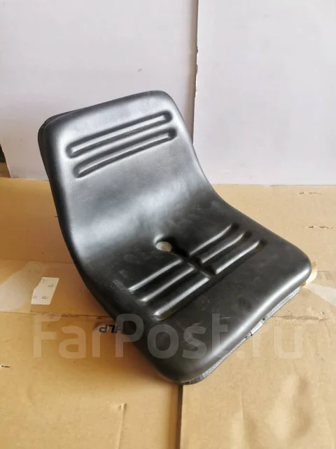 Сиденье (кресло №5) для спецтехники, на минитрактор, на миниэкскаватор ...