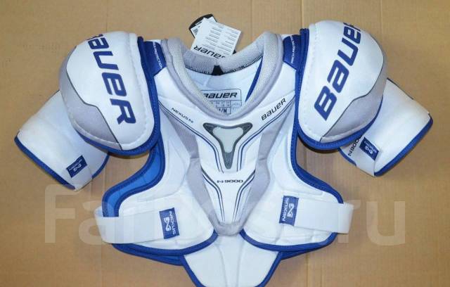 Нагрудник хоккейный Easton Pro 10 SR