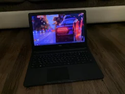 Dell. 15.6", 2,5����, ��� 8 ��, ���� 500���, WiFi, Bluetooth, ����������� �� 3��. ����